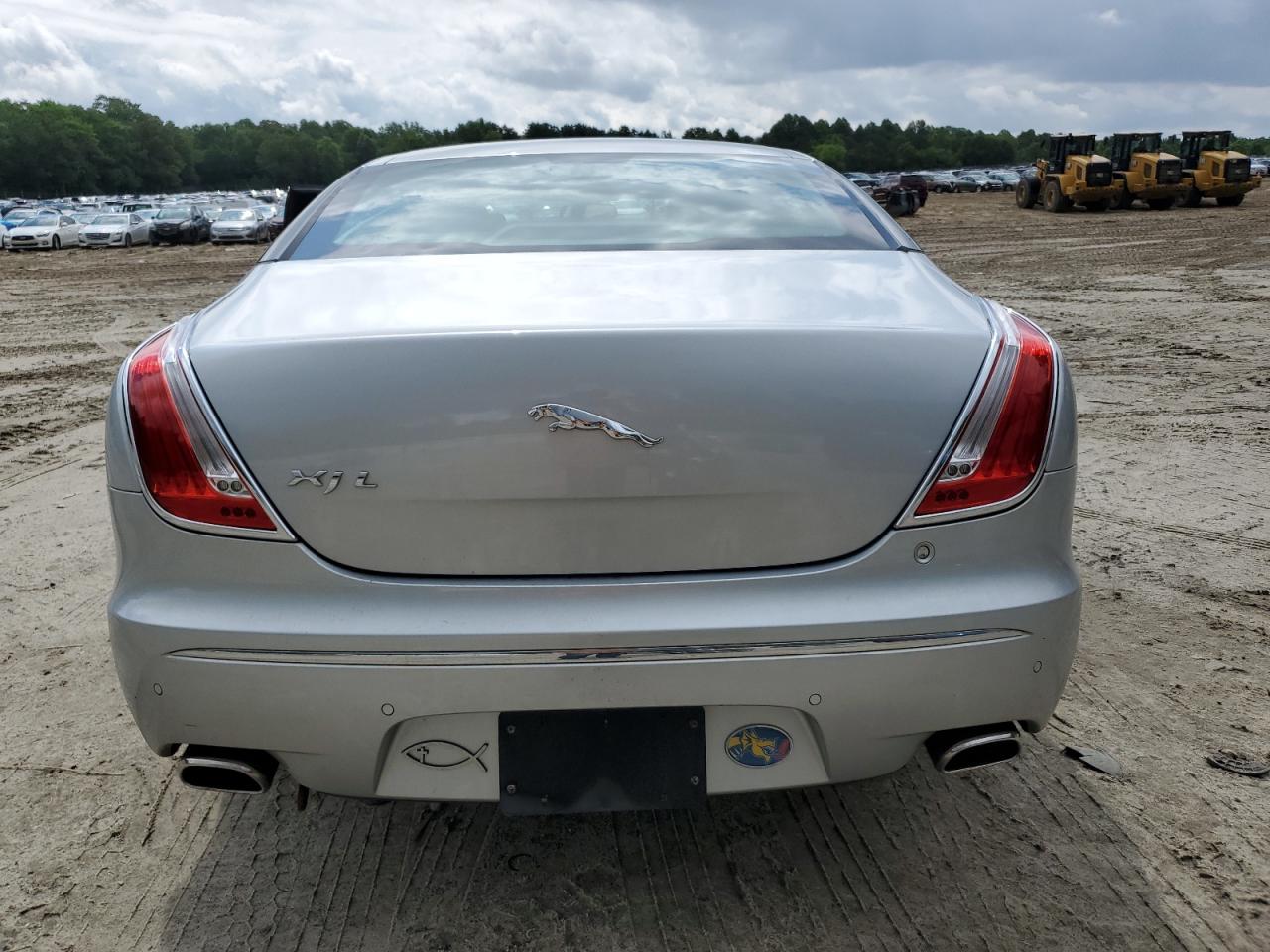 2012 Jaguar Xjl VIN: SAJWA2GB0CLV24442 Lot: 56780135
