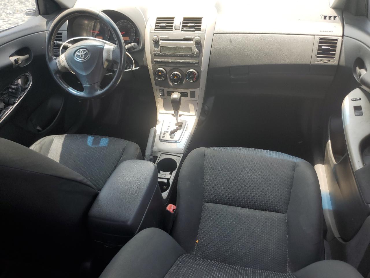 2010 Toyota Corolla Base VIN: 1NXBU4EE6AZ255525 Lot: 55638955