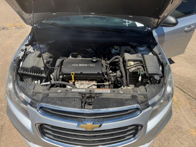 Sedans CHEVROLET CRUZE 2015 Silver
