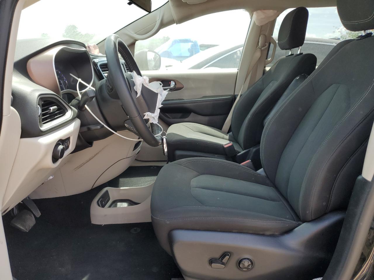 2022 Chrysler Voyager Lx VIN: 2C4RC1CGXNR218960 Lot: 53464755