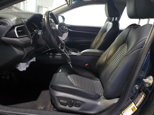  TOYOTA CAMRY 2018 Синий