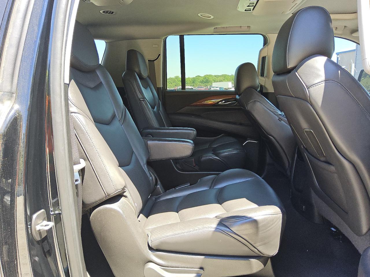 2020 Cadillac Escalade Esv Premium Luxury VIN: 1GYS3JKJ4LR223616 Lot: 55699795