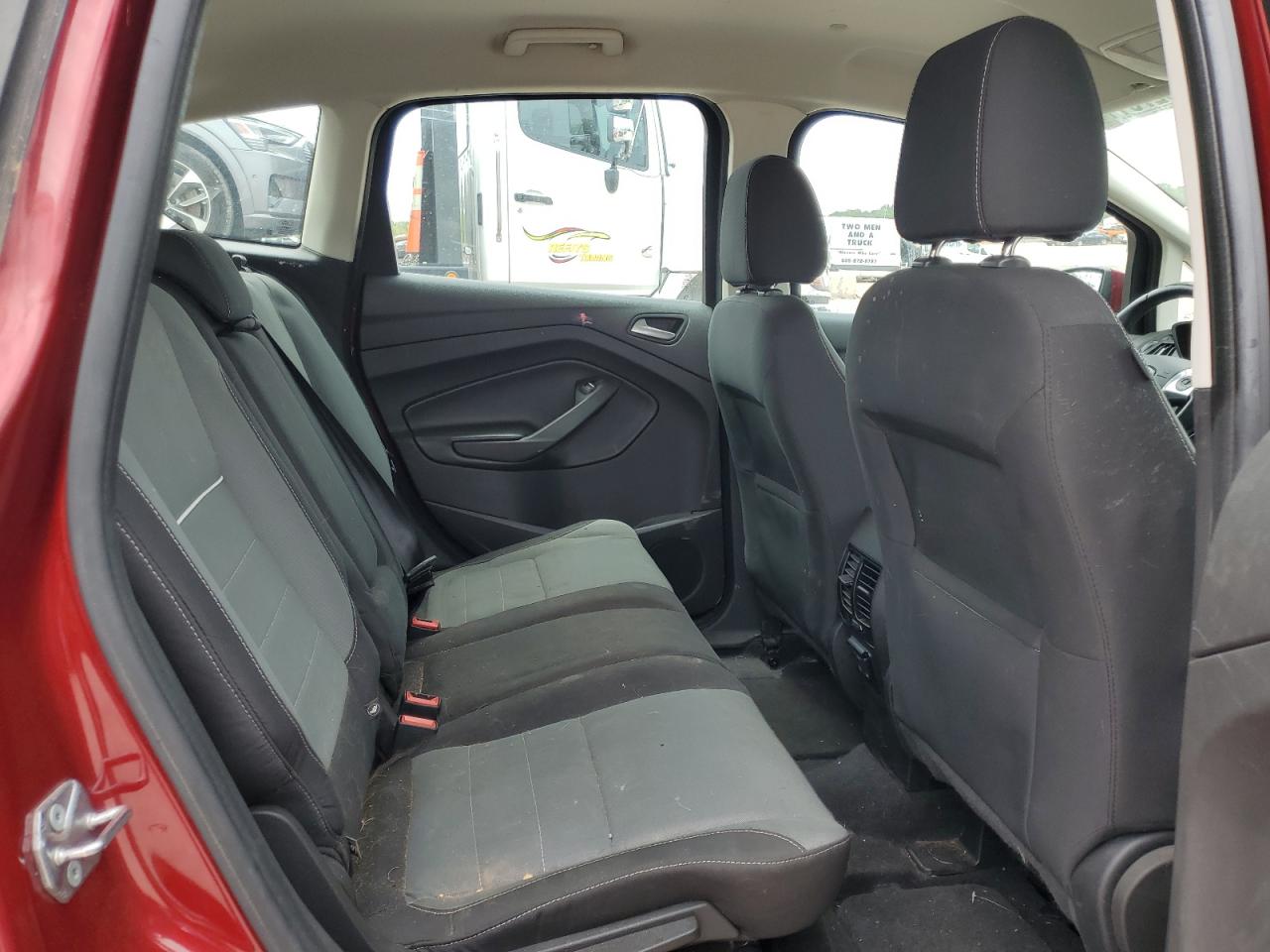 2015 Ford C-Max Se VIN: 1FADP5AU8FL105748 Lot: 58275115