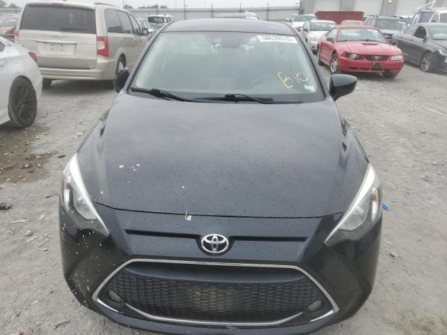  TOYOTA YARIS 2019 Черный