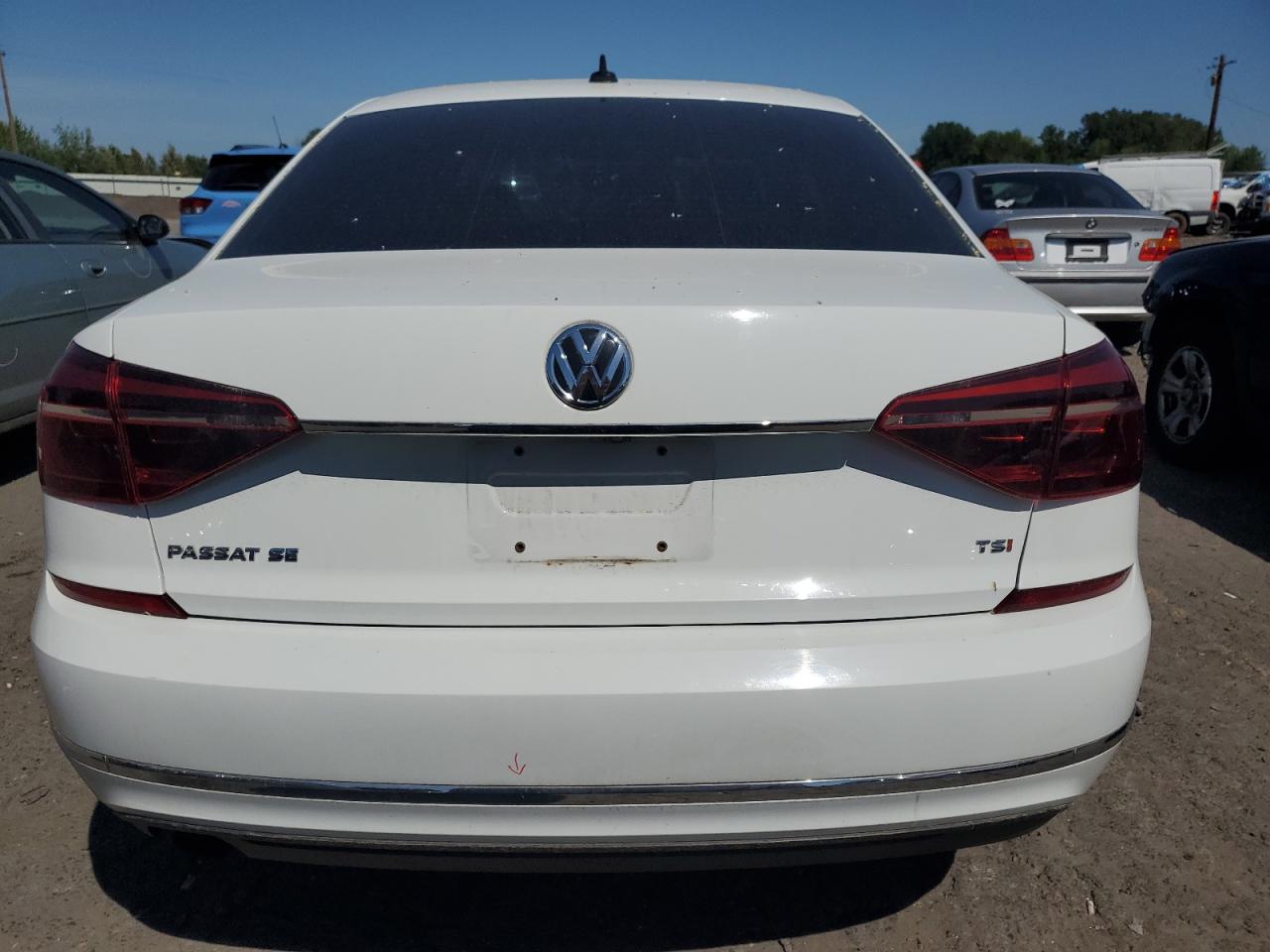 2018 Volkswagen Passat Se VIN: 1VWBA7A35JC050249 Lot: 58111475
