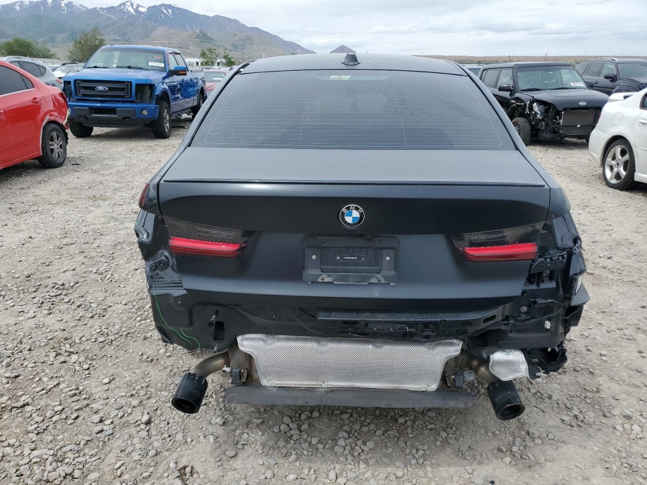 2025 BMW 330Xi VIN: 3MW89CW01S8F07089 Lot: 57047955
