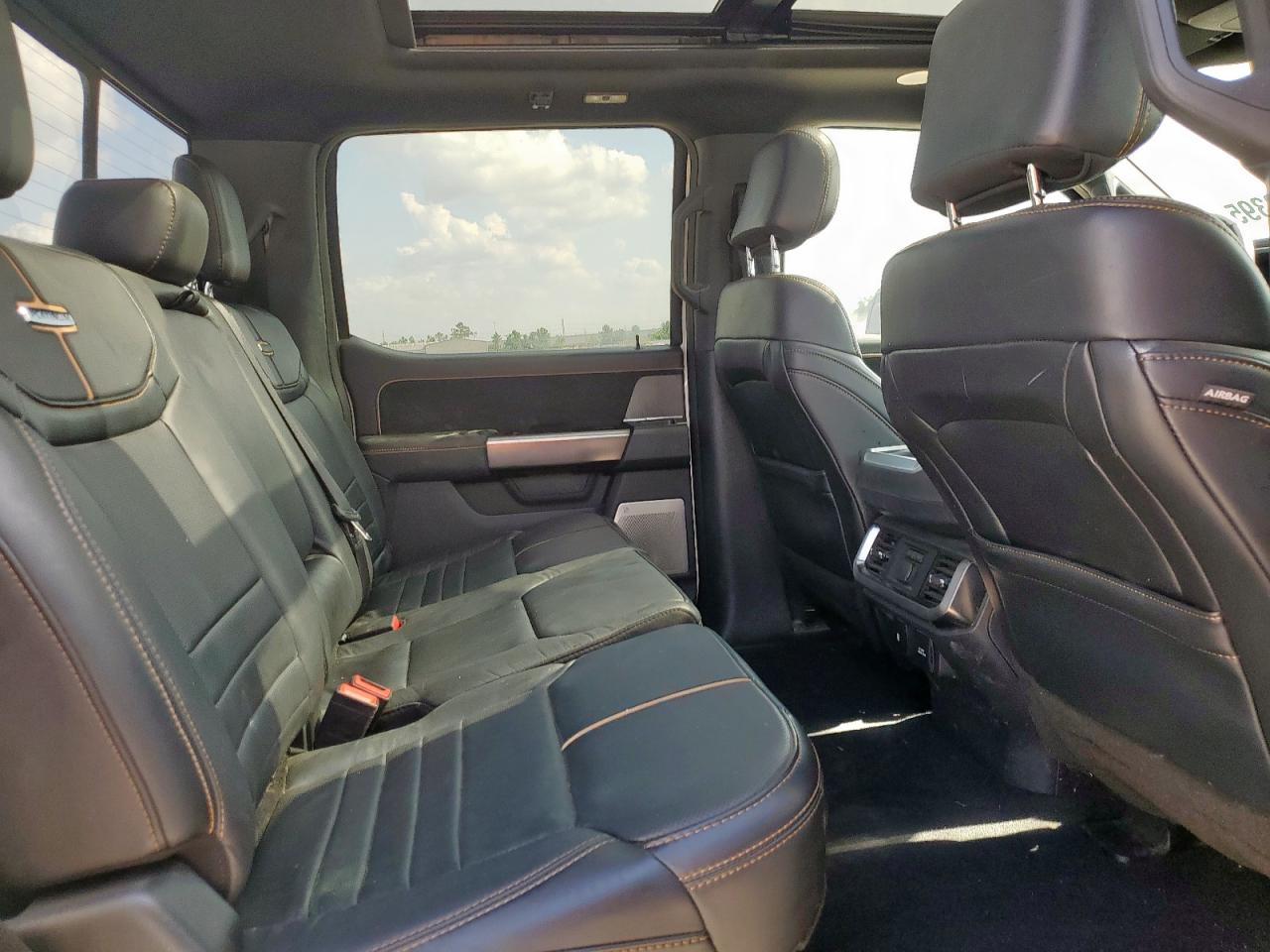 2023 Ford F-150 - Image 10