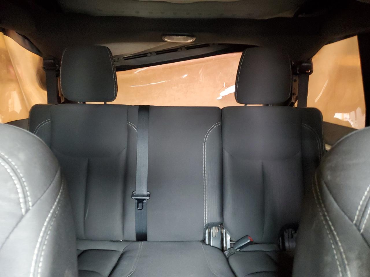 2018 Jeep Wrangler Unlimited Sahara VIN: 1C4HJWEG5JL918366 Lot: 55943685