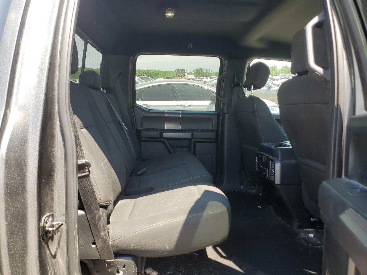 2018 Ford F150 Supercrew VIN: 1FTEW1E52JKF92084 Lot: 58296545