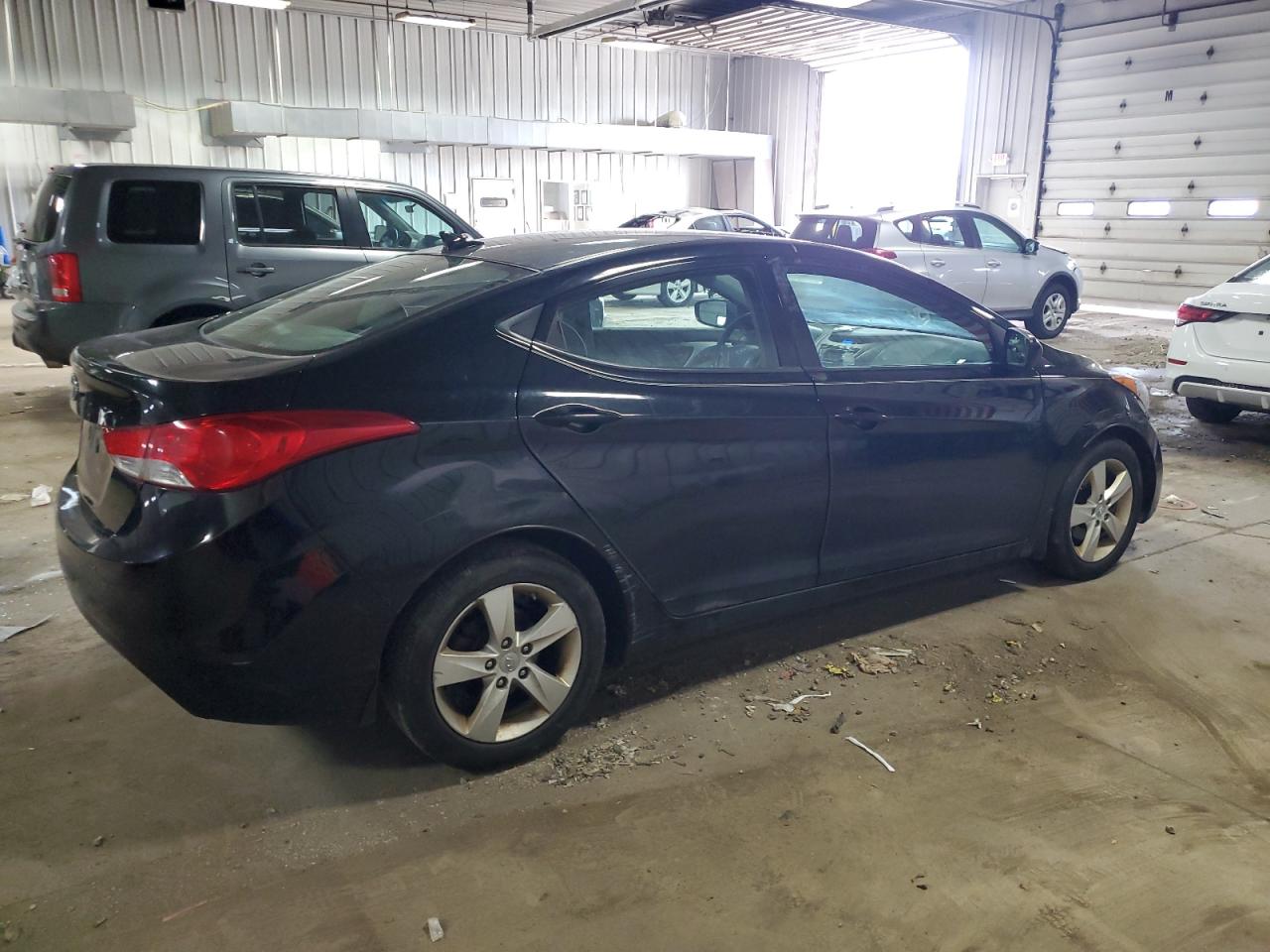 Hyundai Elantra gl 2013