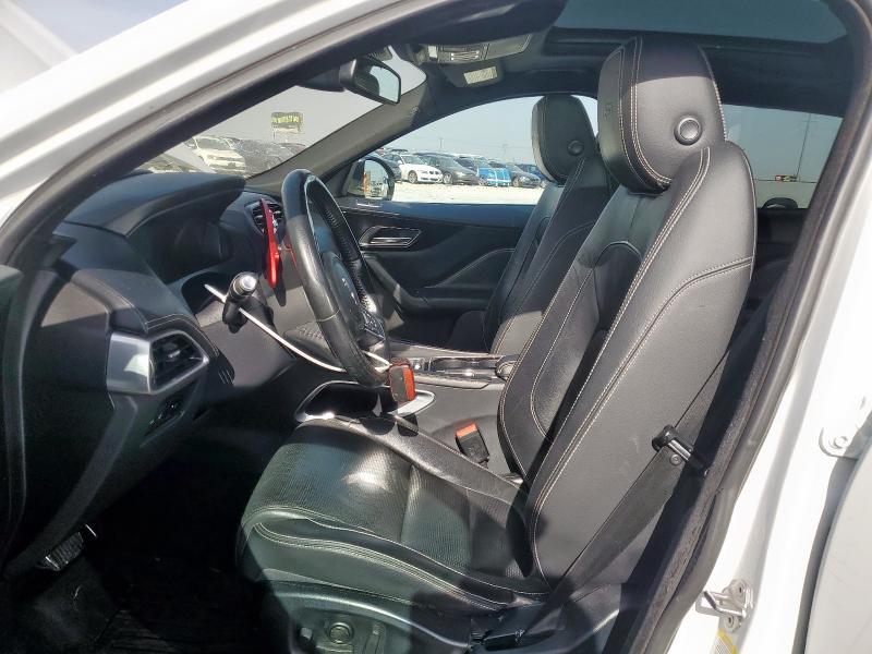  JAGUAR F-PACE 2017 White