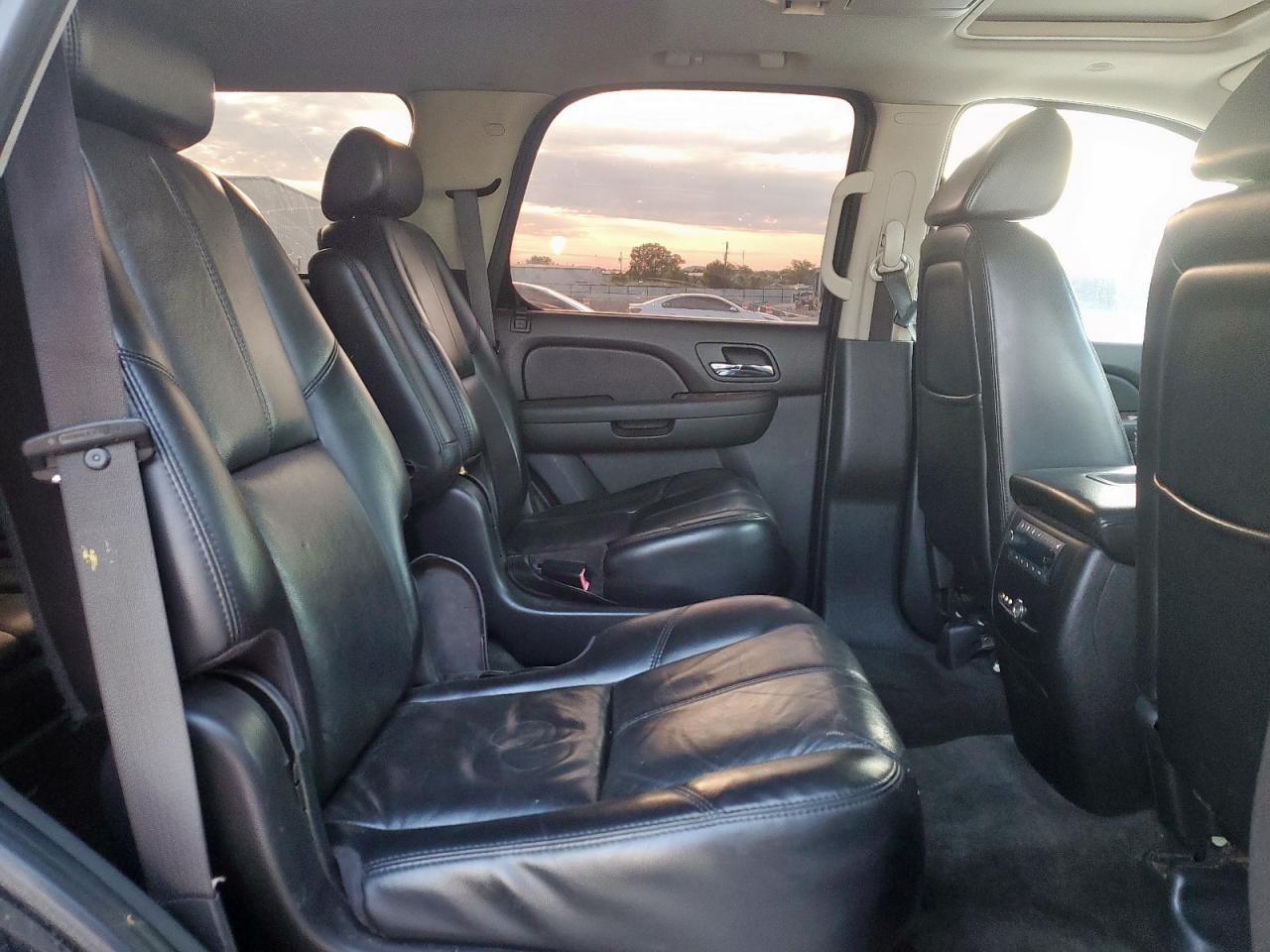 2007 Chevrolet Tahoe C1500 VIN: 1GNFC13087R180294 Lot: 55419495