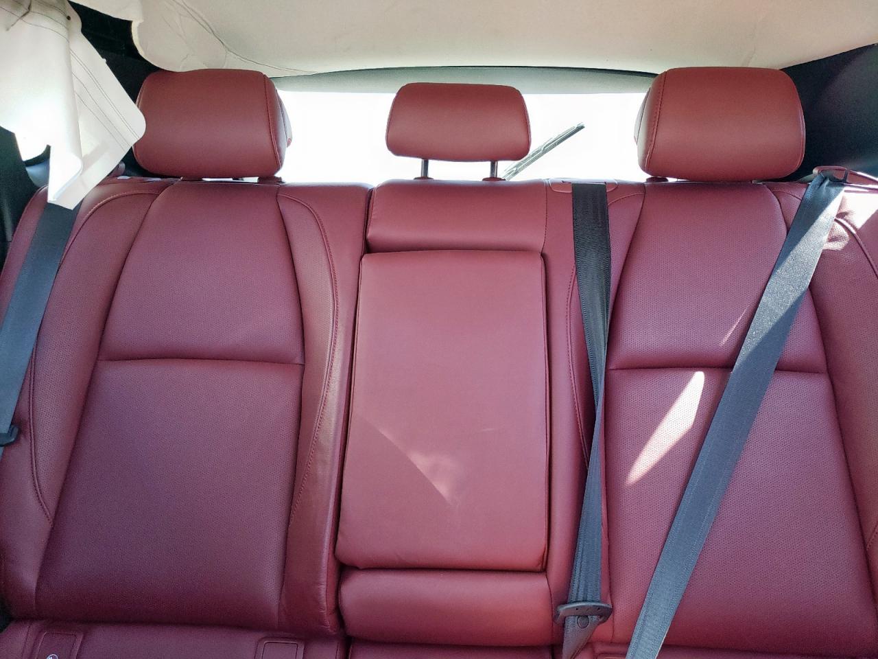2025 Mazda Cx-30 Preferred VIN: 3MVDMBCM1SM786275 Lot: 57670545