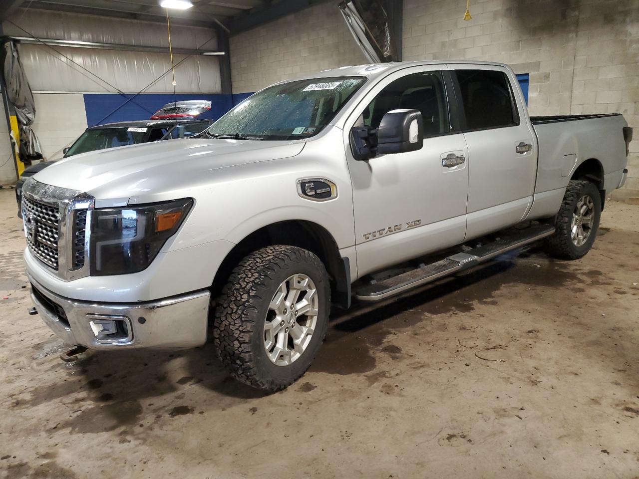 2016 Nissan Titan Xd Sl for Sale in Chalfont, PA - Minor Dent/Scratches