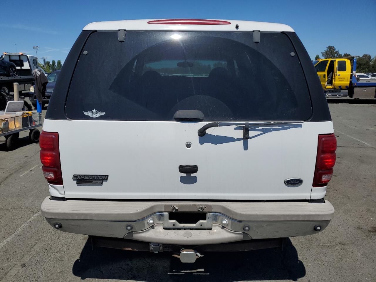 2001 Ford Expedition Eddie Bauer VIN: 1FMFU18L31LA98410 Lot: 56282365