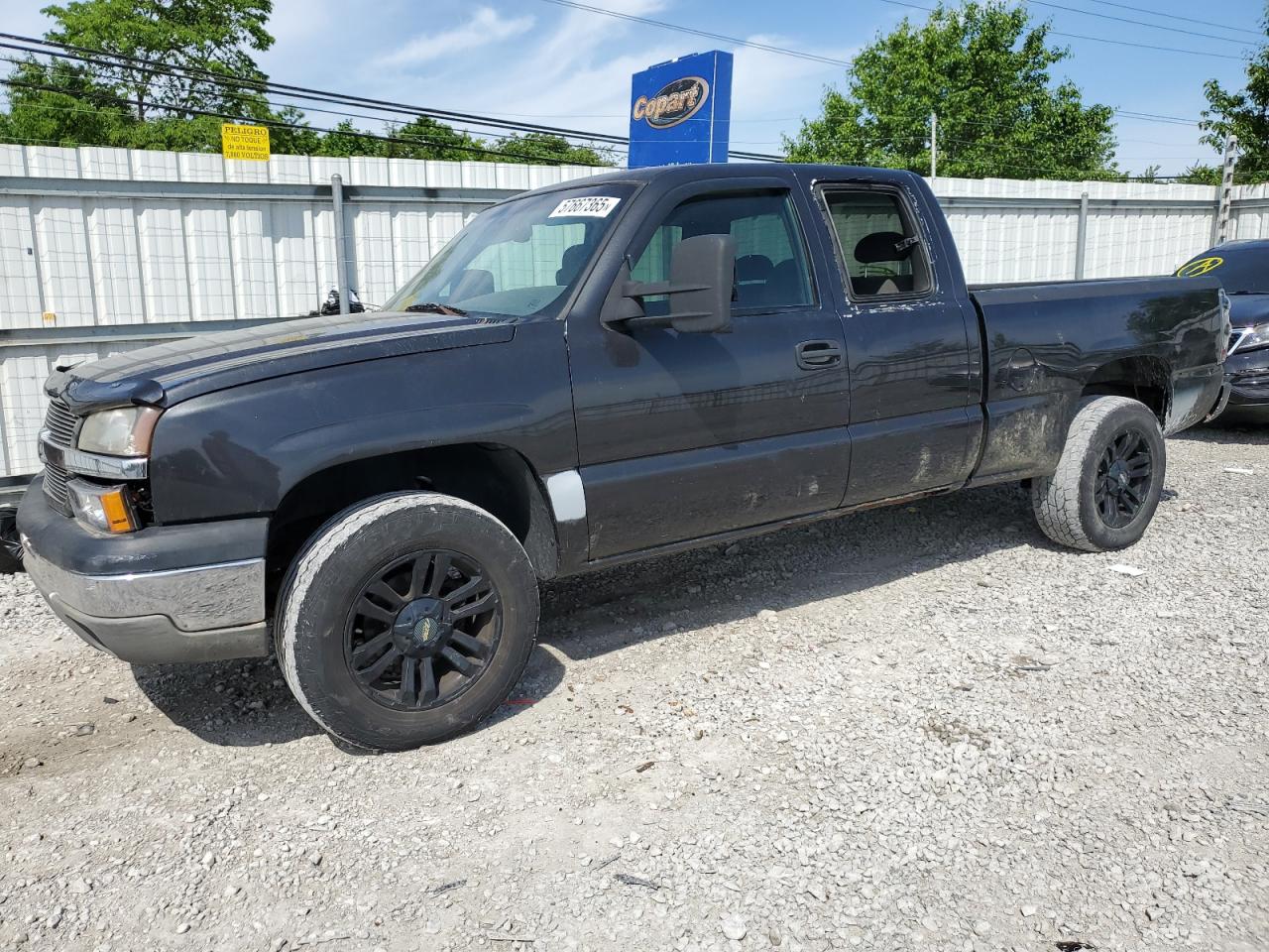 Walton, KY에서 판매 중인 2003 Chevrolet Silverado K1500 - Side