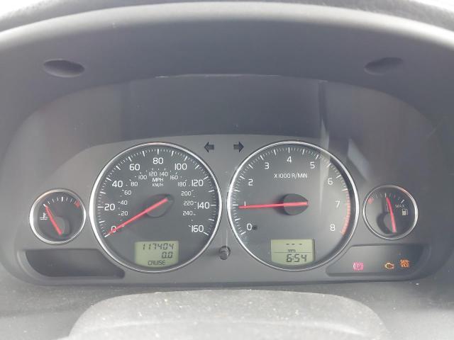 2004 VOLVO V40 SE