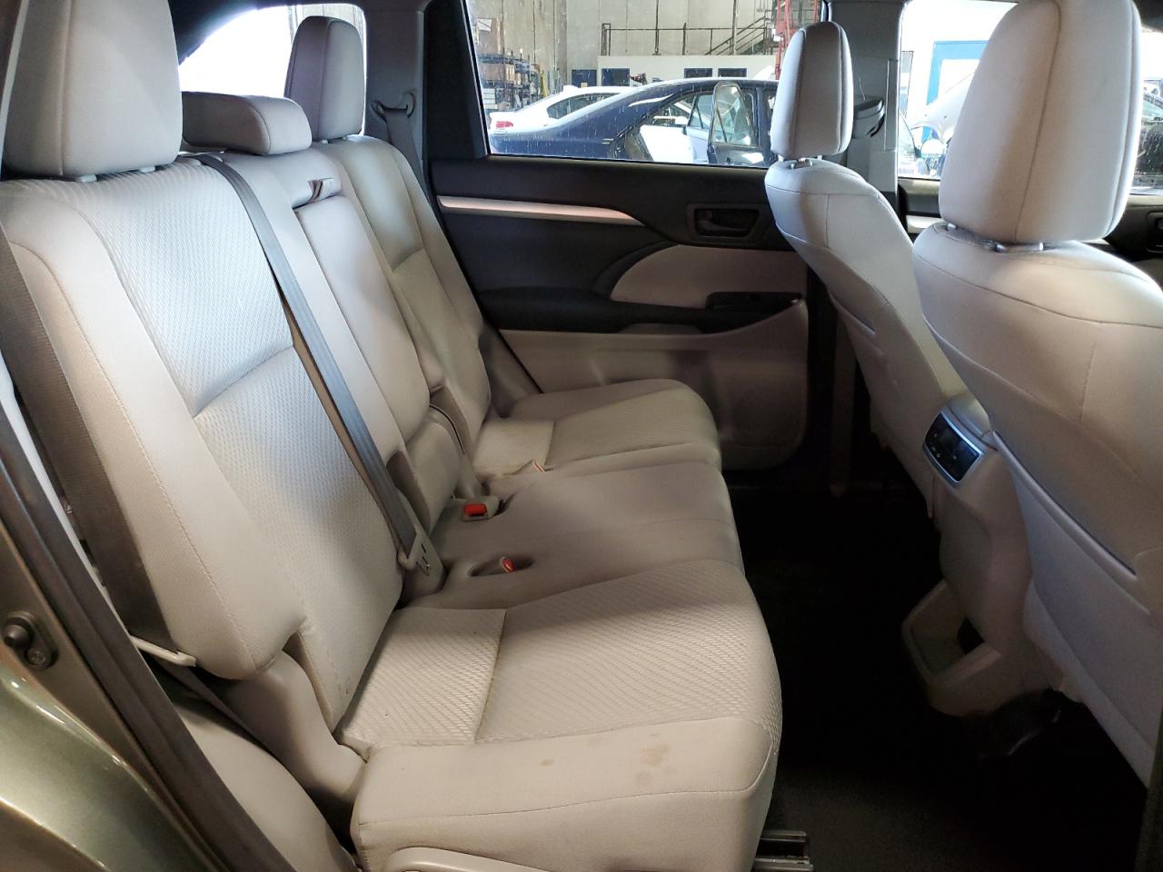 2016 Toyota Highlander Le VIN: 5TDBKRFH6GS306485 Lot: 56732295