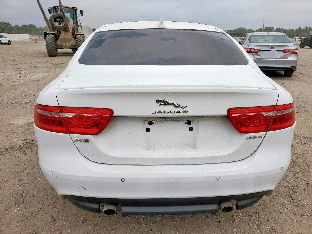 2019 Jaguar Xe R - Sport VIN: SAJAF4FX9KCP51339 Lot: 57803115