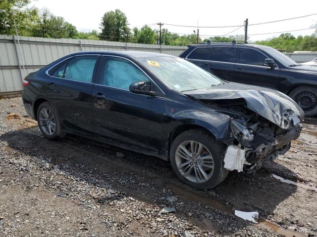Sedans TOYOTA CAMRY 2017 Czarny