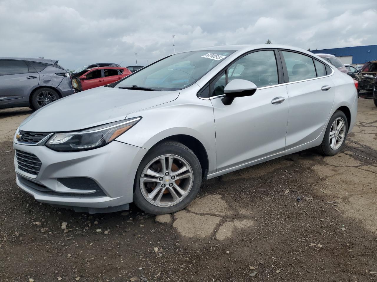 2017 Chevrolet Cruze Lt na sprzedaż w Woodhaven, MI - Front End