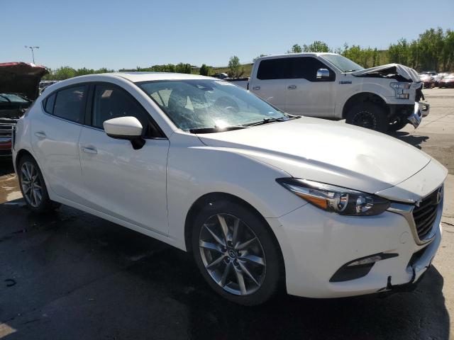  MAZDA 3 2018 White