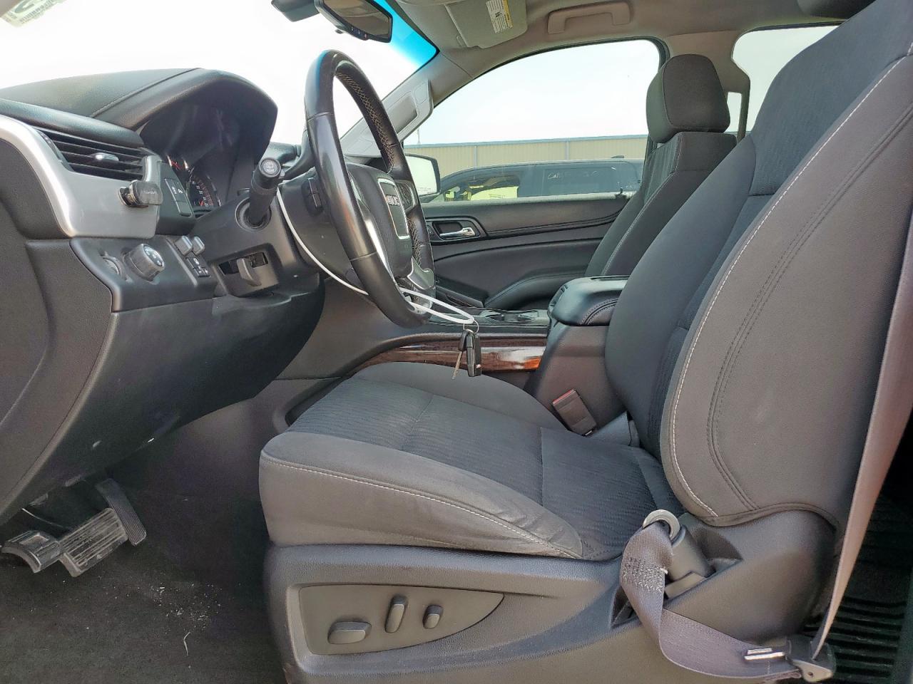 2016 GMC Yukon Sle VIN: 1GKS1AKC5GR195770 Lot: 56983355