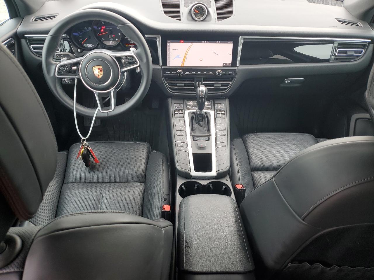 2020 Porsche Macan VIN: WP1AA2A59LLB10148 Lot: 56995375