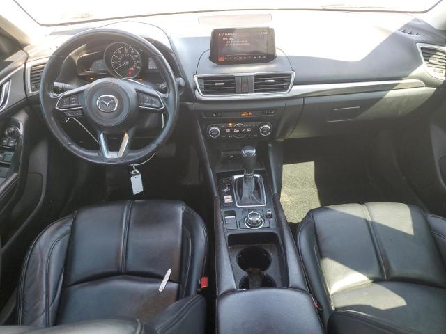  MAZDA 3 2018 Srebrny