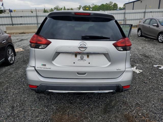  NISSAN ROGUE 2018 Сріблястий