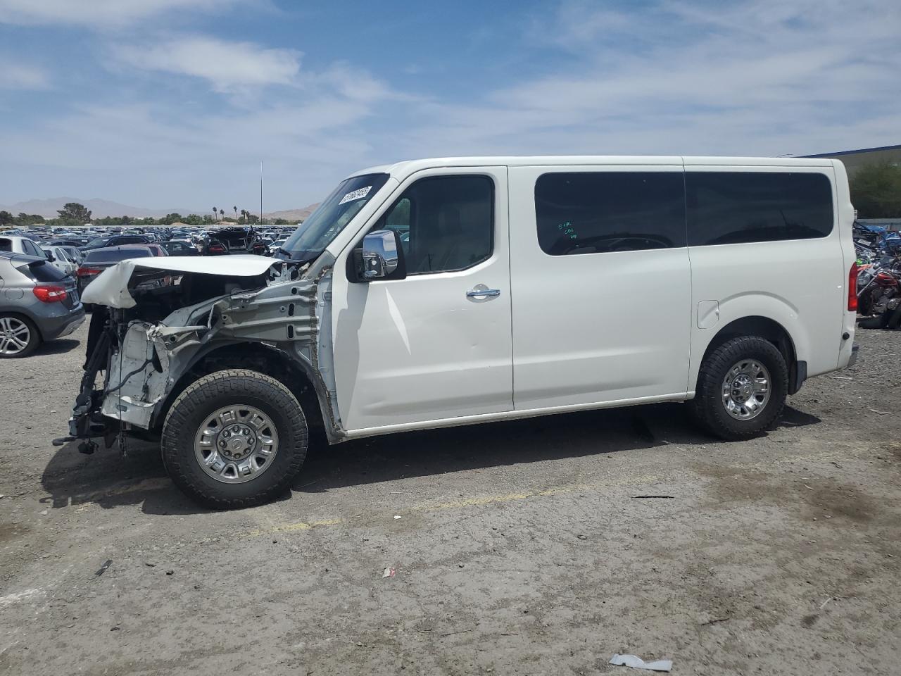 2014 Nissan Nv 3500 S продається в Las Vegas, NV - Front End