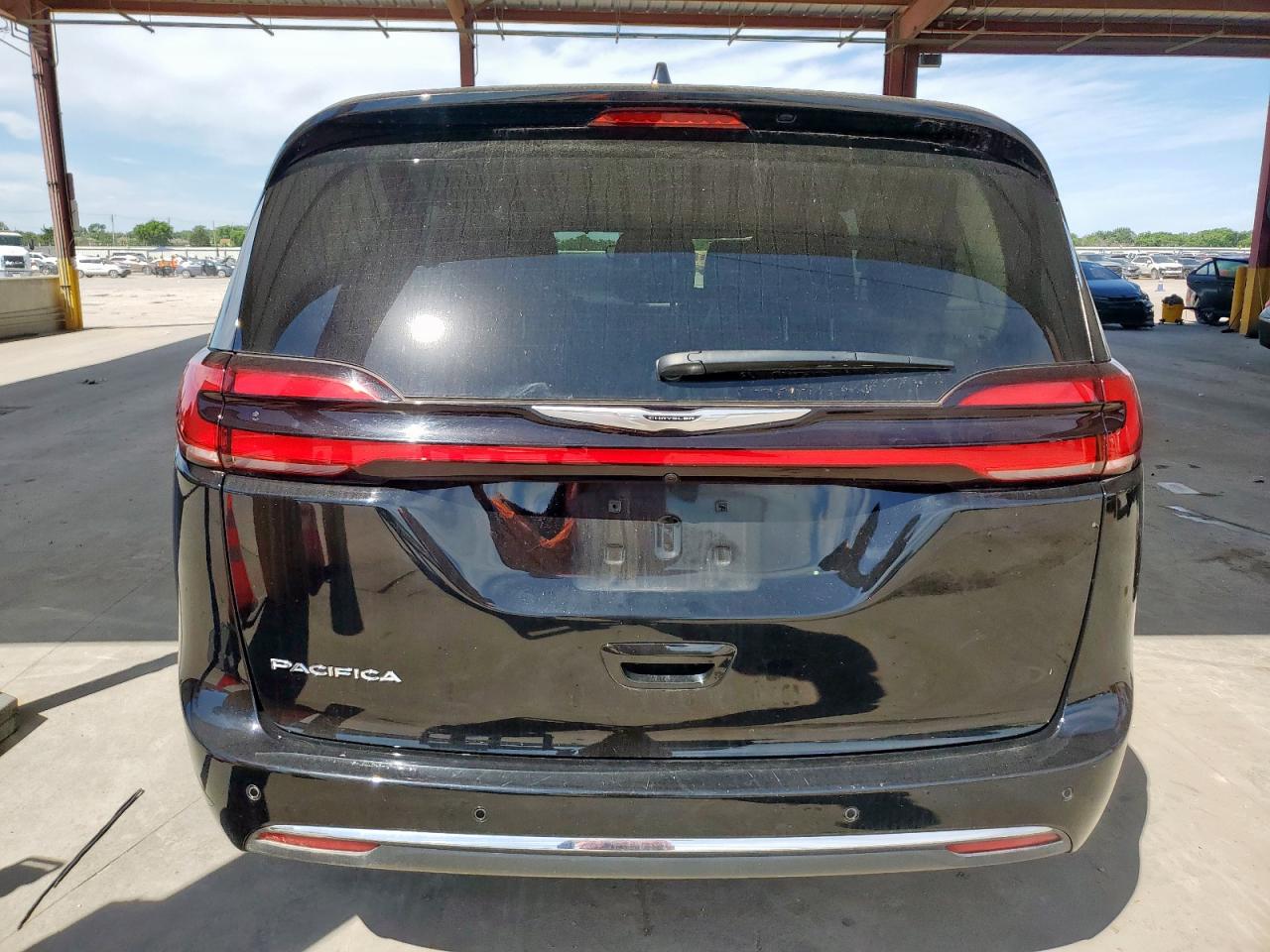 2024 Chrysler Pacifica Touring L VIN: 2C4RC1BG5RR128641 Lot: 57980565