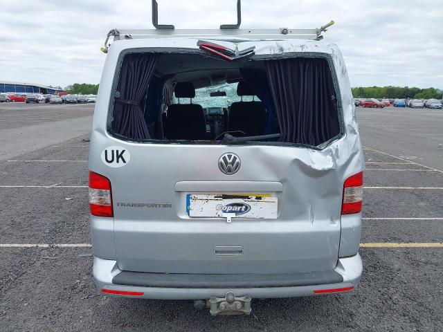 2015 VOLKSWAGEN TPORTER T3