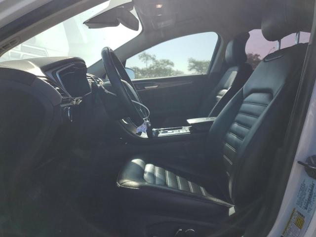  FORD FUSION 2018 Білий