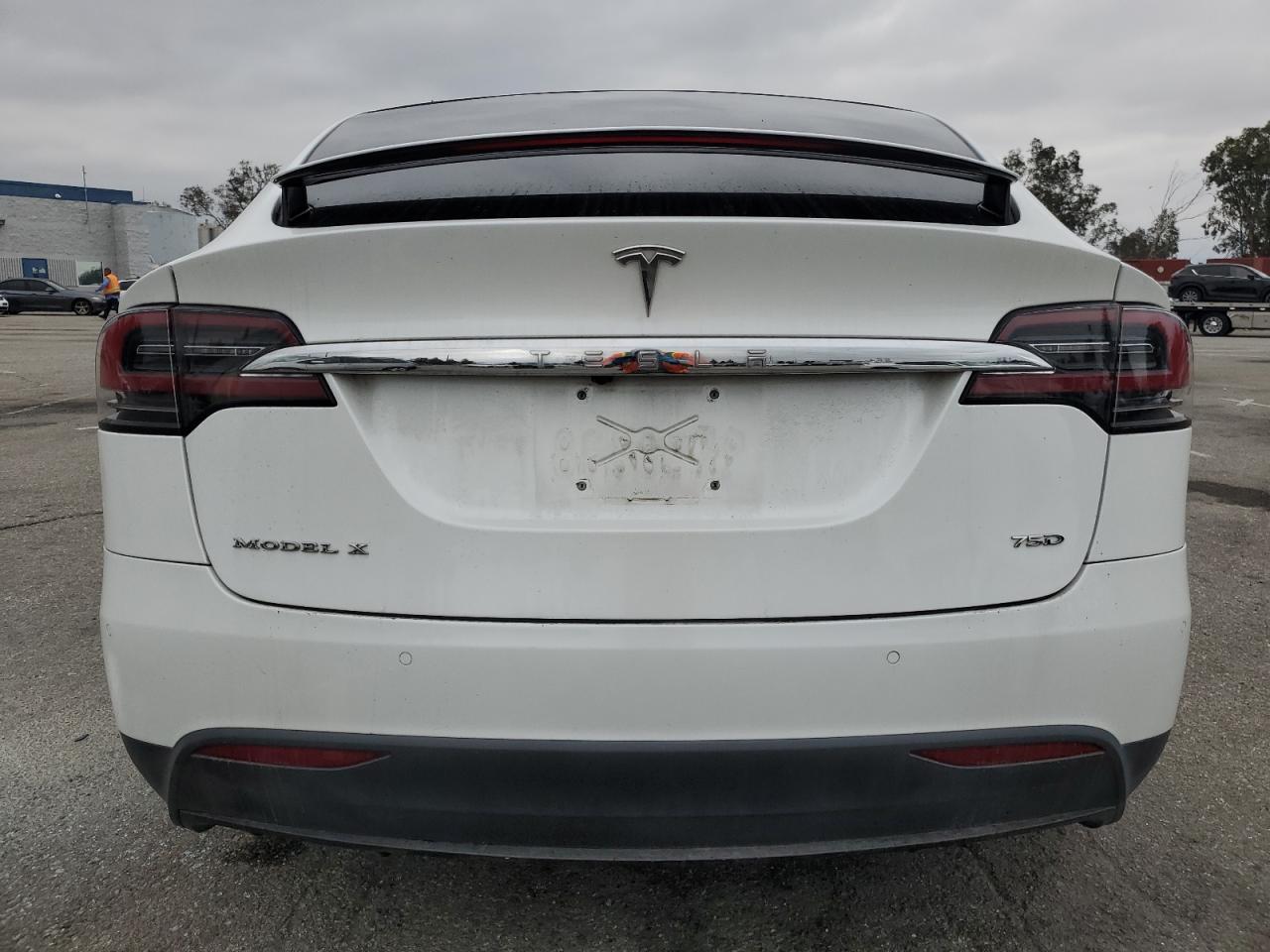 2018 Tesla Model X VIN: 5YJXCAE26JF111662 Lot: 54129765