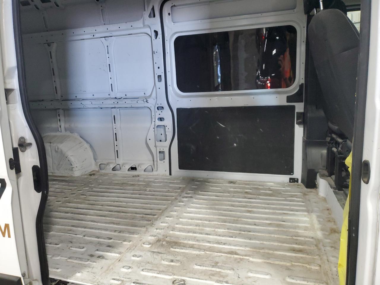 2023 Ram Promaster 2500 2500 High VIN: 3C6LRVDG6PE589975 Lot: 56524765