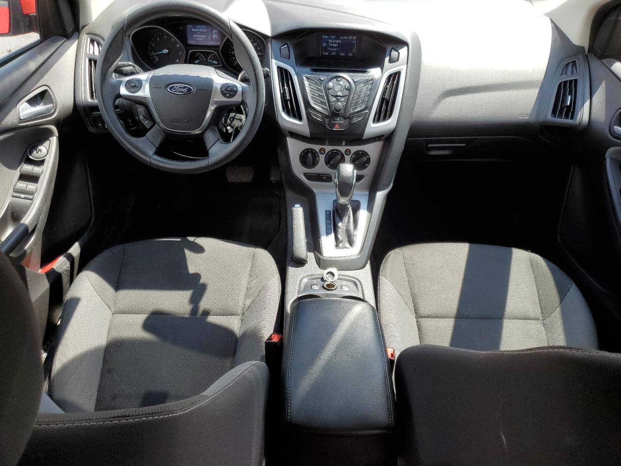 2014 Ford Focus Se VIN: 1FADP3K23EL226199 Lot: 56691415