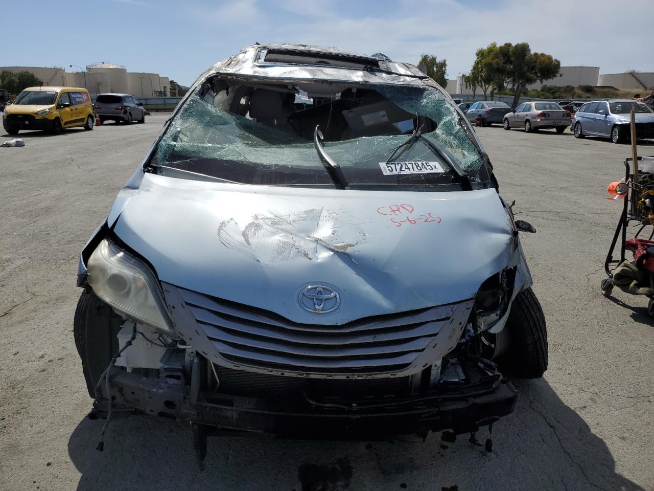 2015 Toyota Sienna Xle VIN: 5TDYK3DC8FS557294 Lot: 57247845