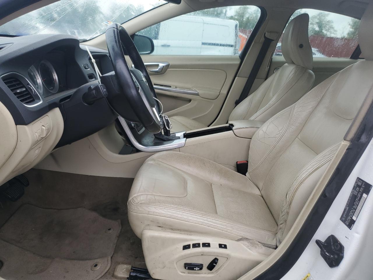 2013 Volvo S60 T5 VIN: YV1612FS0D1226898 Lot: 56700705