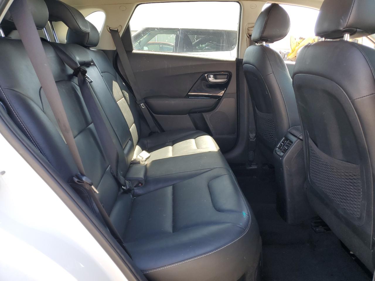 2017 Kia Niro Ex Touring VIN: KNDCE3LC0H5078105 Lot: 58044655