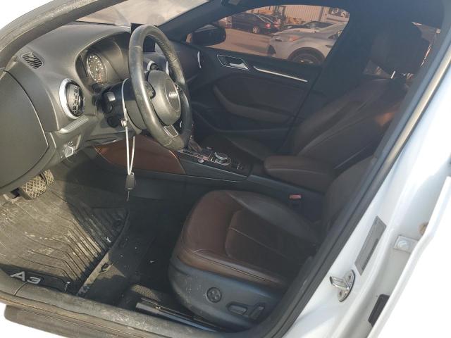 Sedans AUDI A3 2016 White