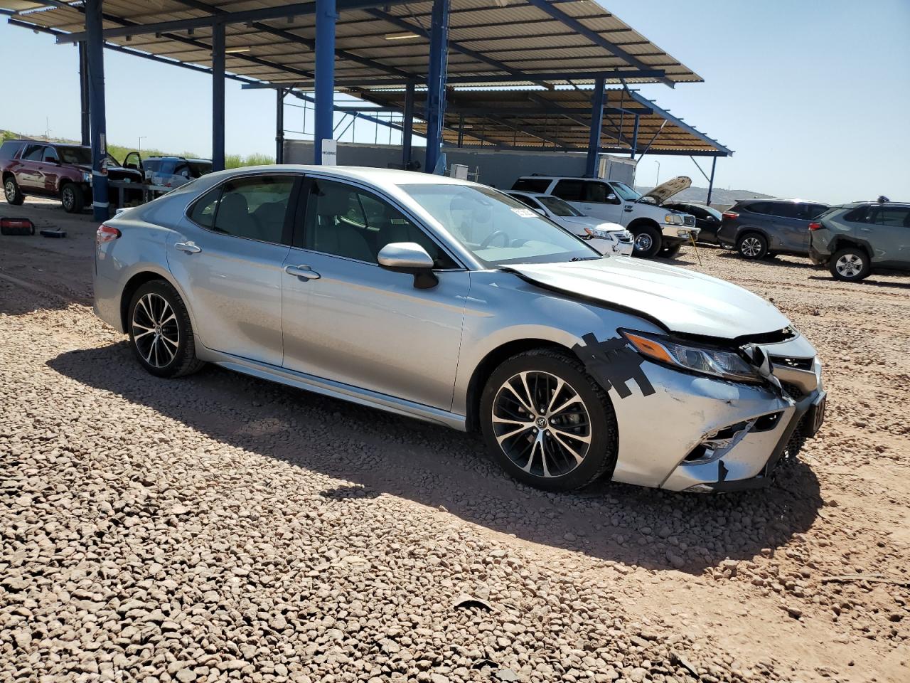 2018 Toyota Camry L VIN: JTNB11HK2J3013927 Lot: 56156625