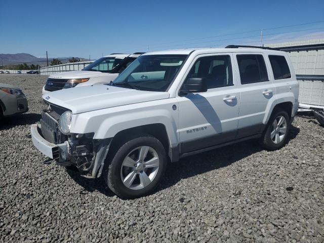  JEEP PATRIOT 2017 Белы