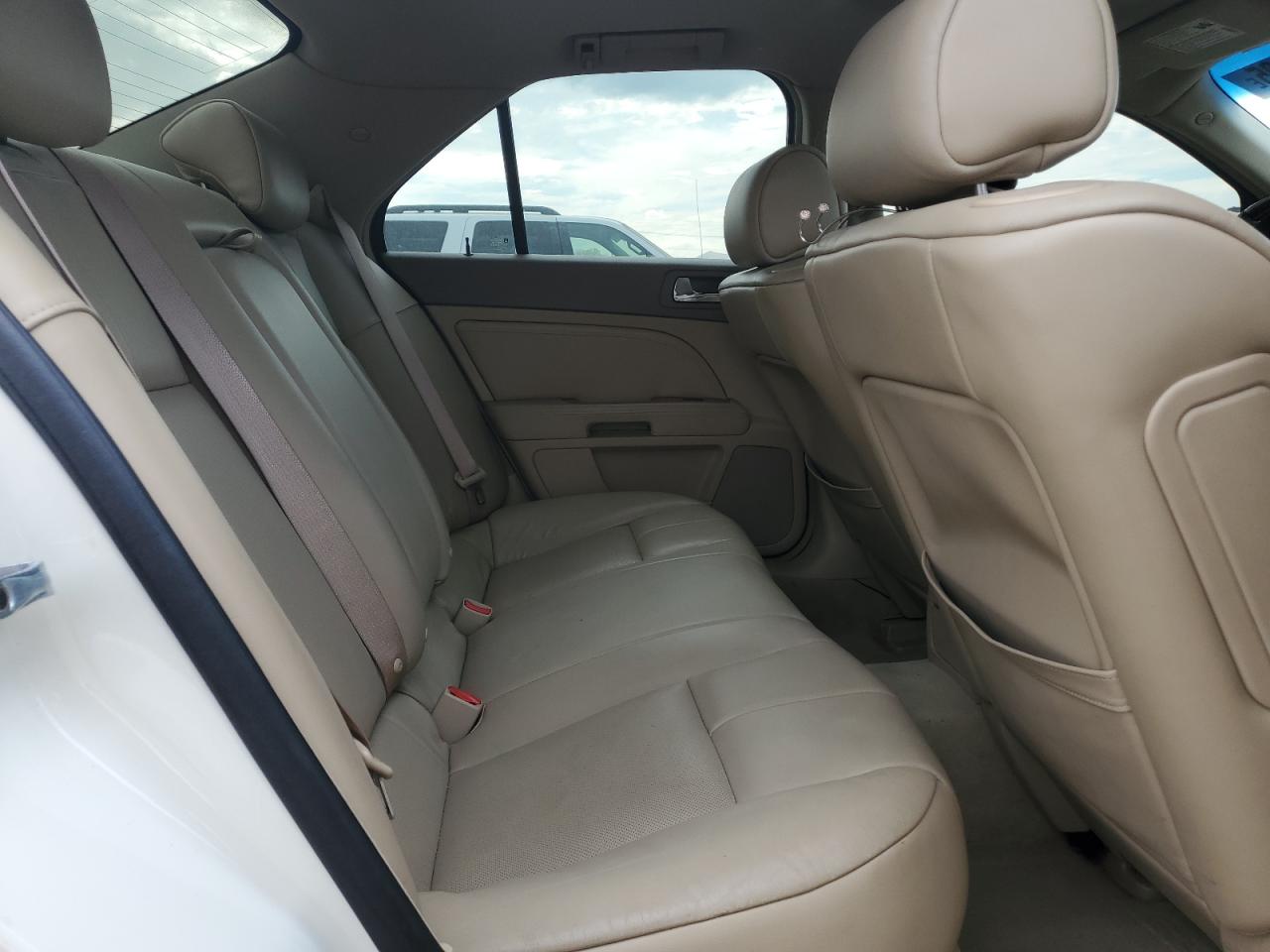2007 Cadillac Sts VIN: 1G6DW677470119821 Lot: 56028095
