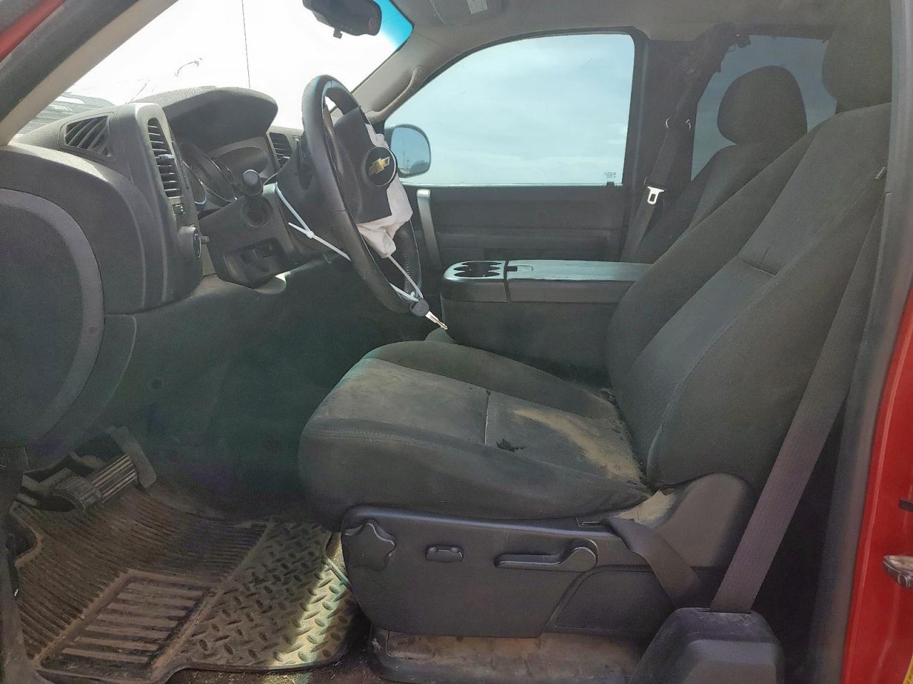 2013 Chevrolet Silverado C1500 Lt VIN: 1GCRCSE03DZ335709 Lot: 57096355