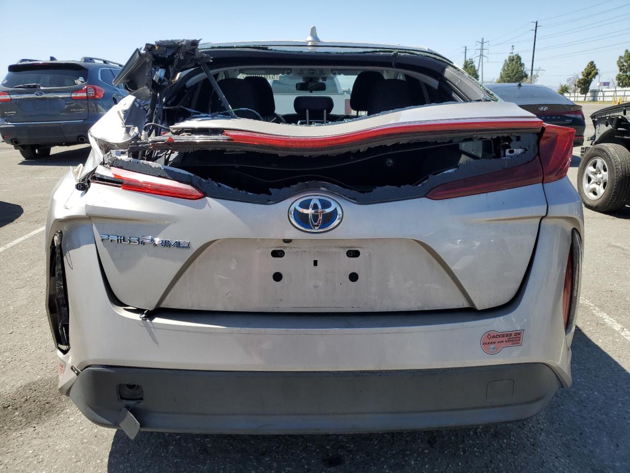 2020 Toyota Prius Prime Le VIN: JTDKARFP7L3158983 Lot: 57030935