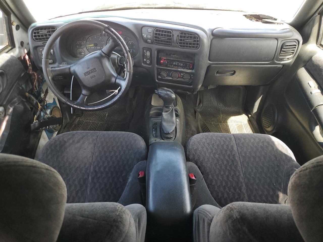 2001 GMC Jimmy VIN: 1GKDT13W512204706 Lot: 55777255