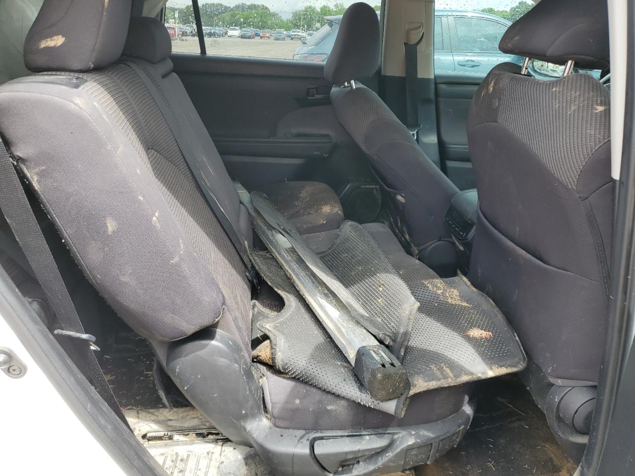 2021 Toyota Highlander L VIN: 5TDCZRAH6MS077003 Lot: 56608825