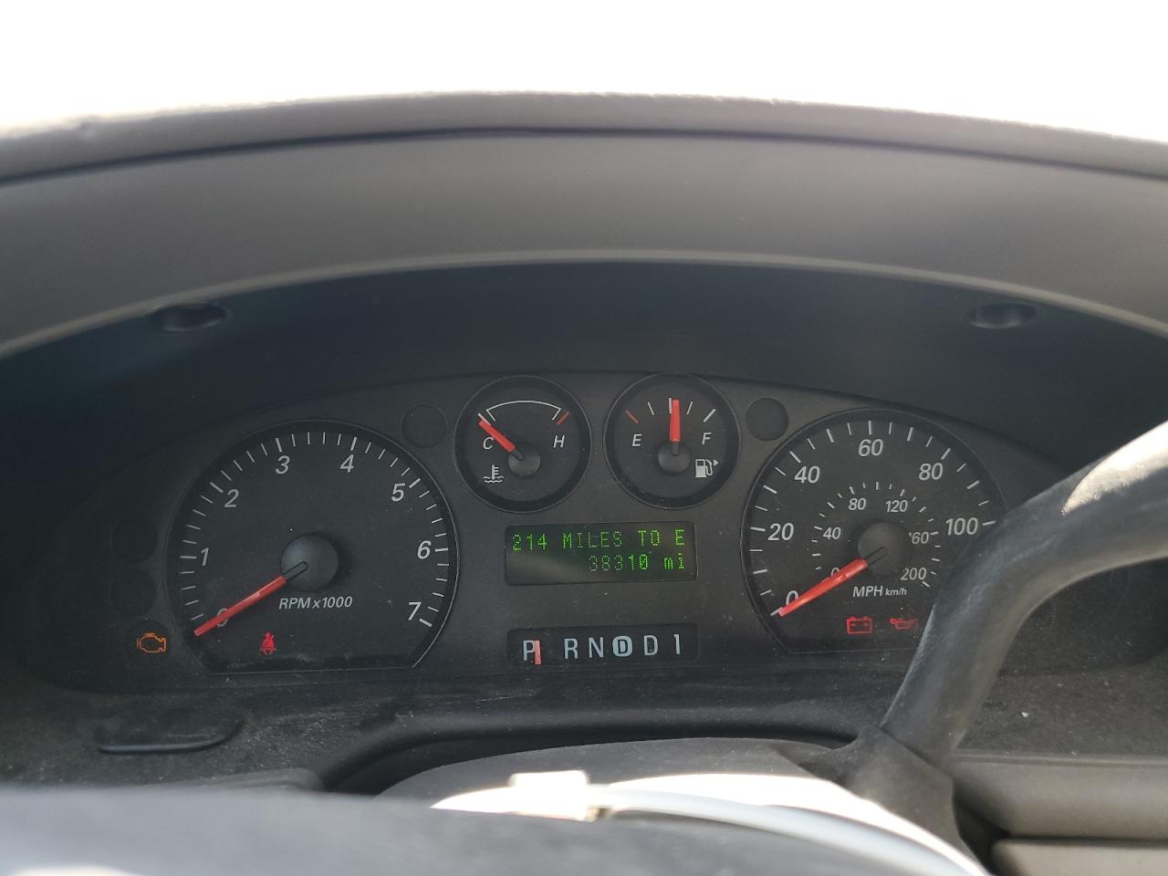 2005 Ford Taurus Se VIN: 1FAFP53295A147621 Lot: 58904295