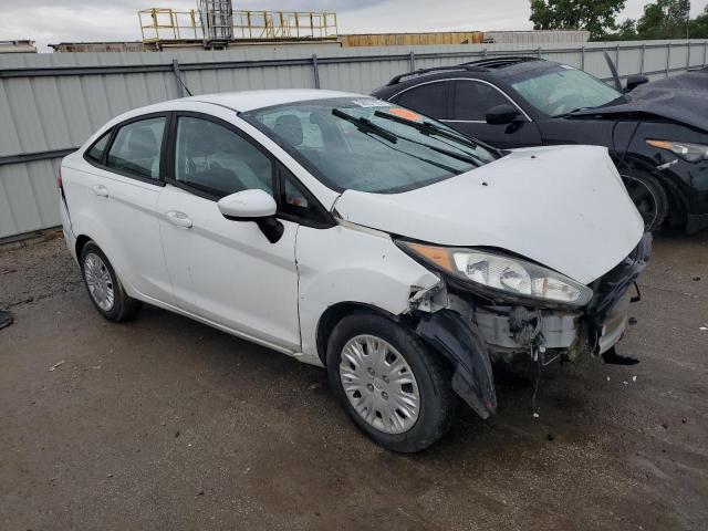  FORD FIESTA 2016 Білий